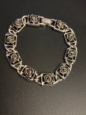 Vintage Sarah Coventry Rose Link Bracelet 7”